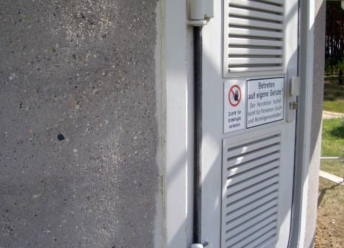  Mobiles Sandstrahlen einer Windkraftanlage